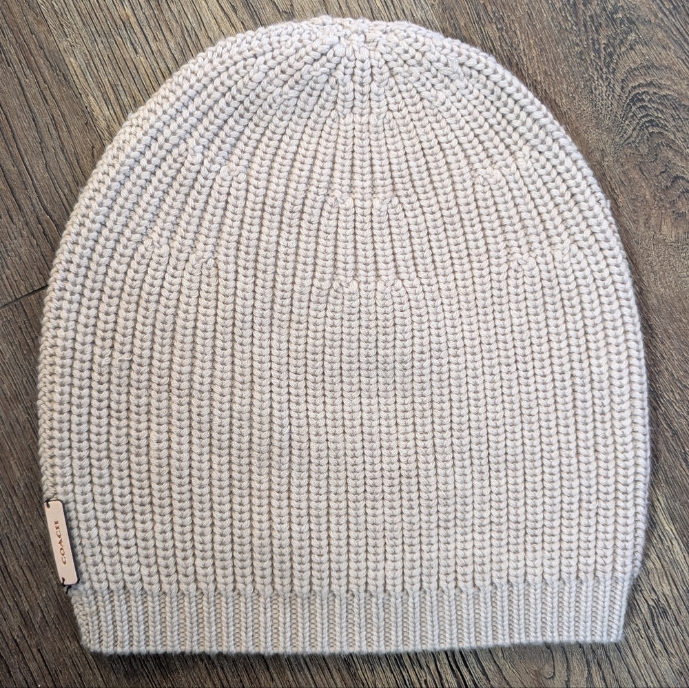 Coach 100% Merino Wool Beige Knit Beanie With Small Coach Detail